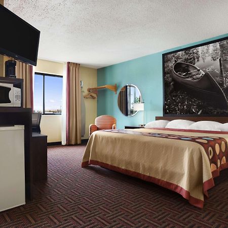 ซูเปอร์ 8 บาย วินด์แฮม แมเรียน Motel มาเรียน ภายนอก รูปภาพ